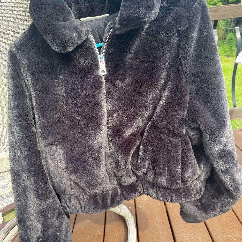 No Boundaries Plush Faux Fur Puffer Jacket - Black